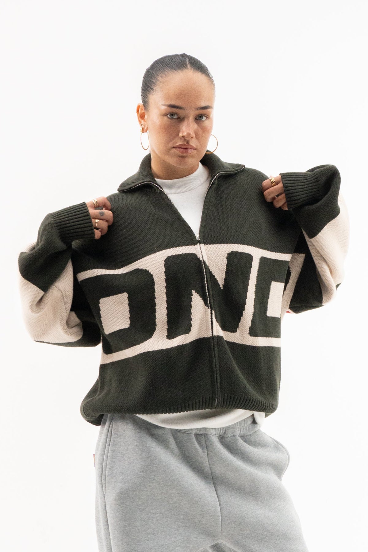 Dnd Sweater
