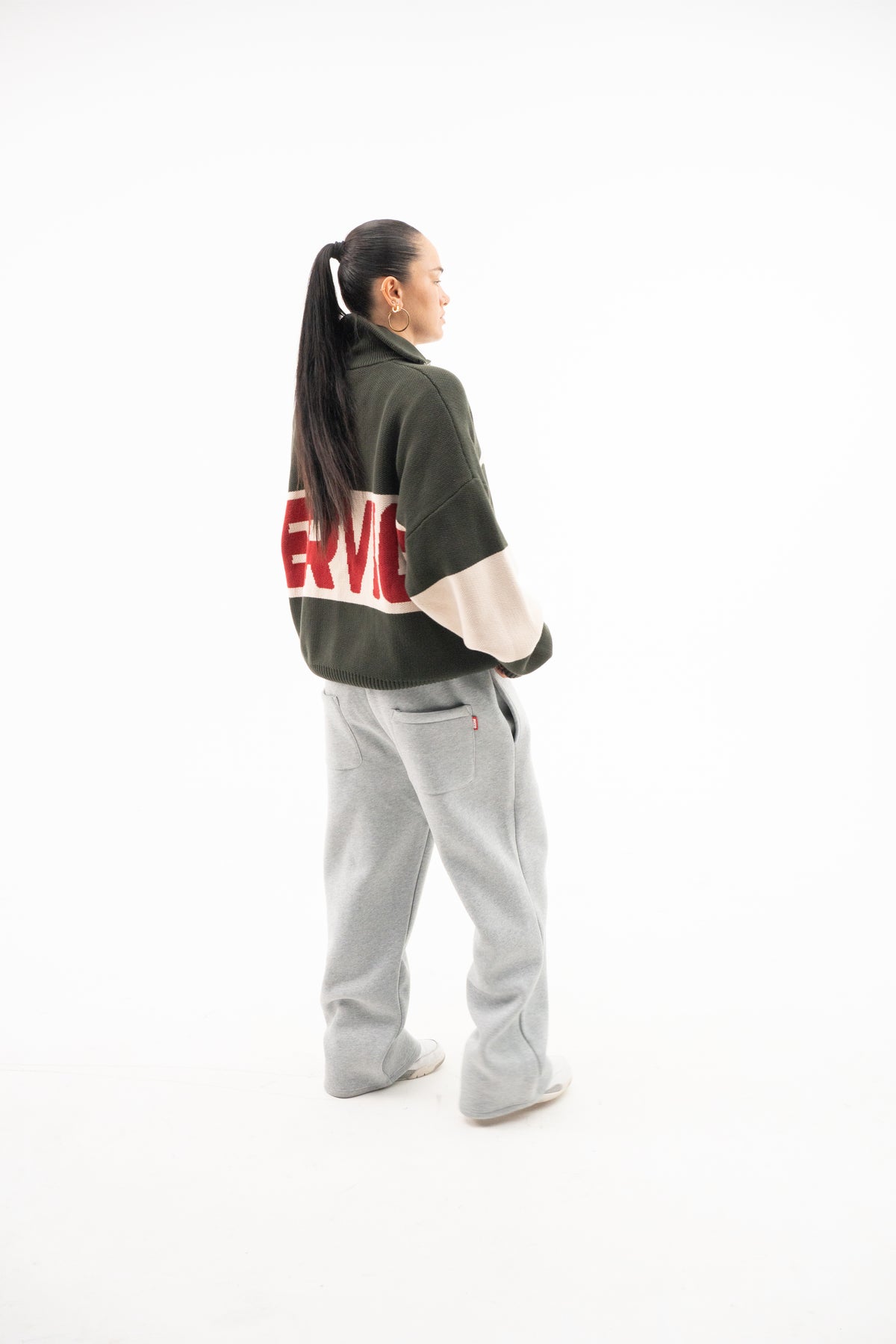 Dnd Sweater