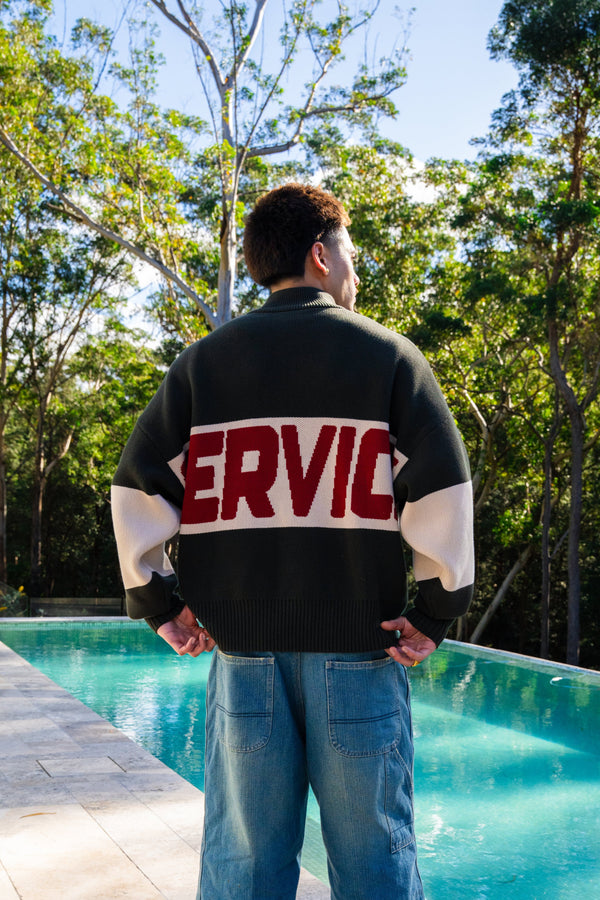 DND SWEATER