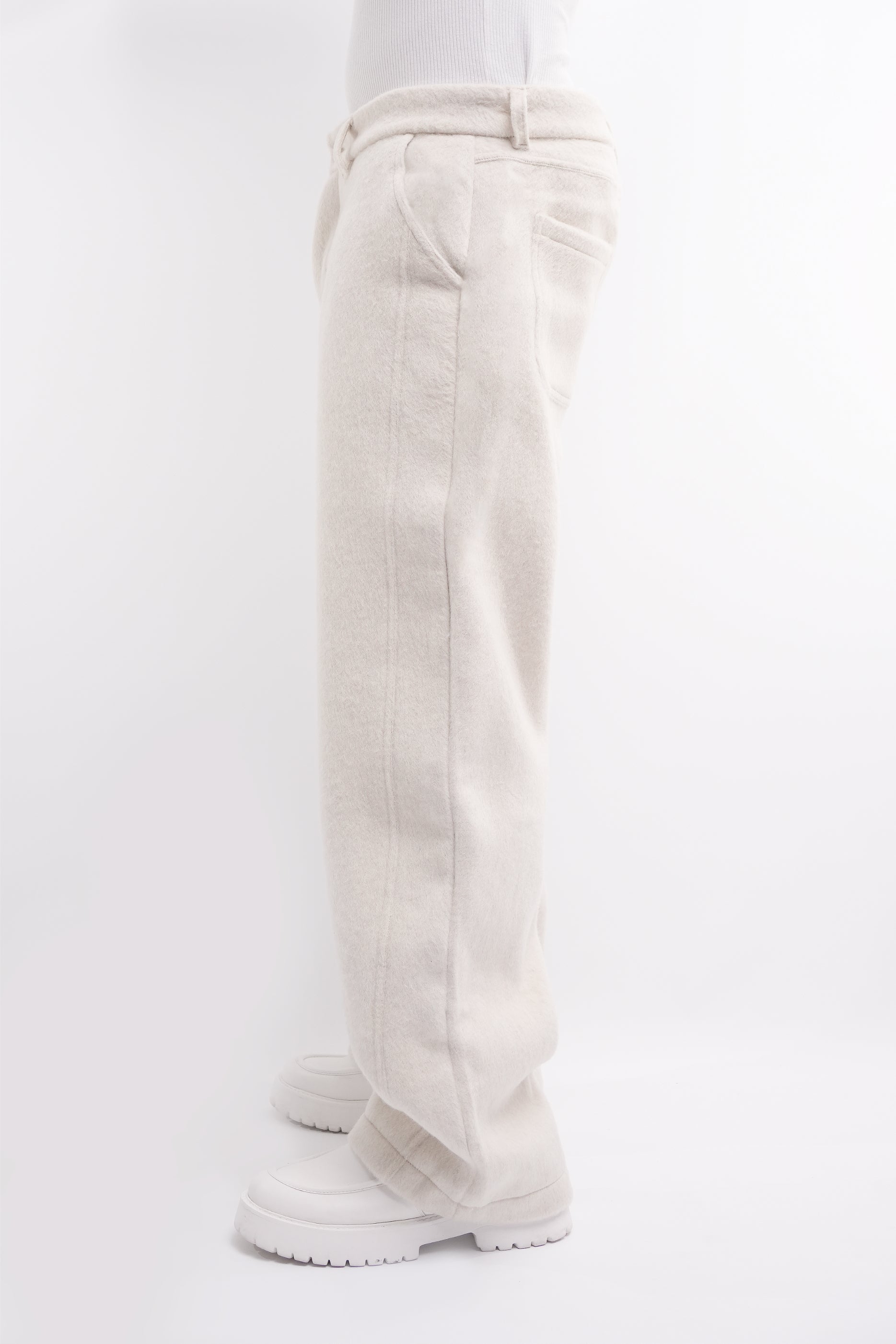 Okani Wool Pants Off-Sand